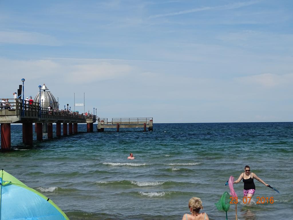 Appartement Galerie Am Hafen à Zingst Extérieur photo
